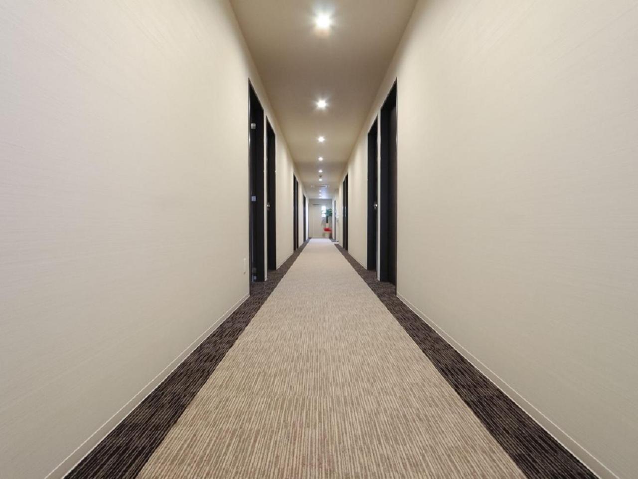 Hotel Livemax Chiba-ekimae 18/25