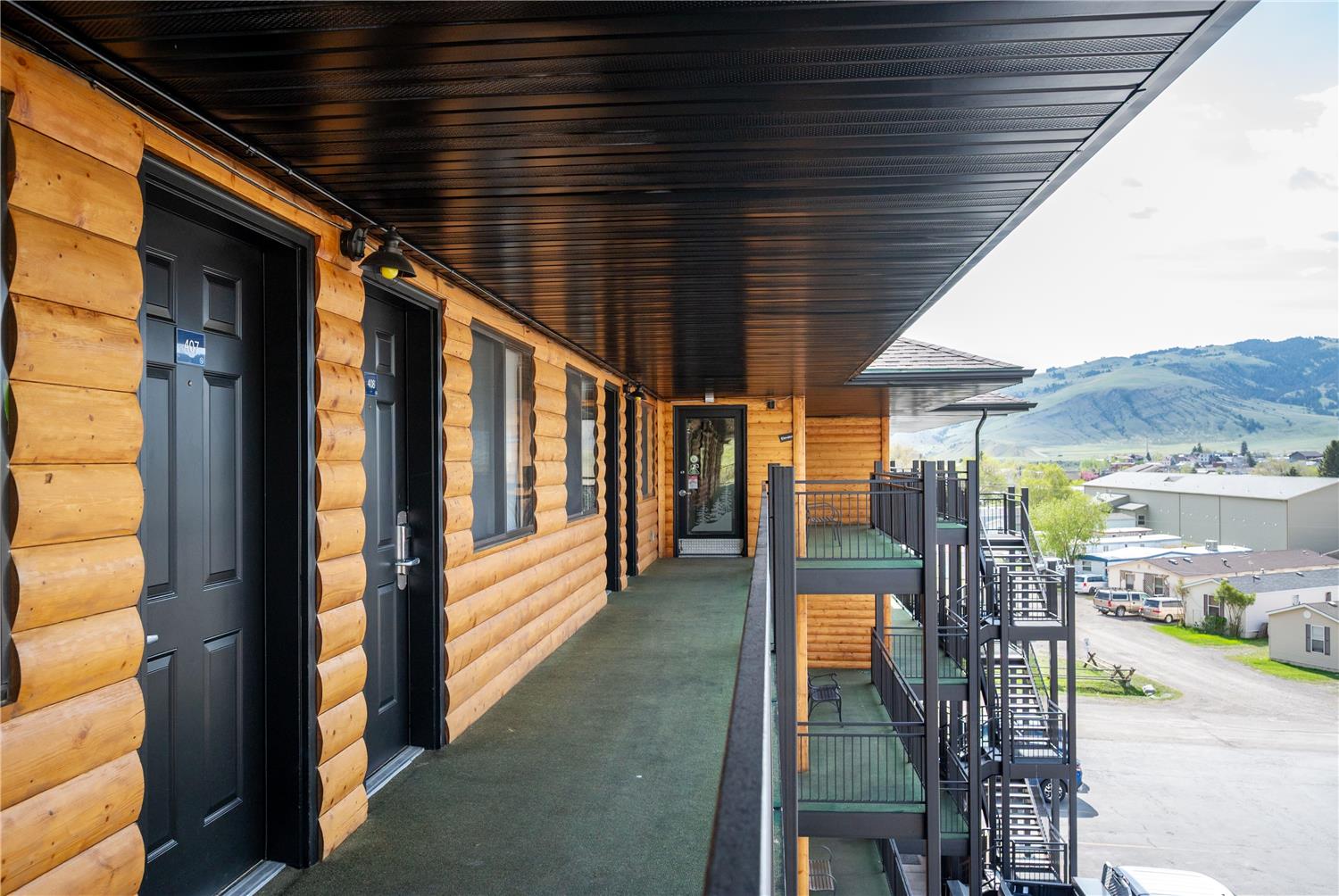Travelodge By Wyndham Gardiner Yellowstone Park North 5/21