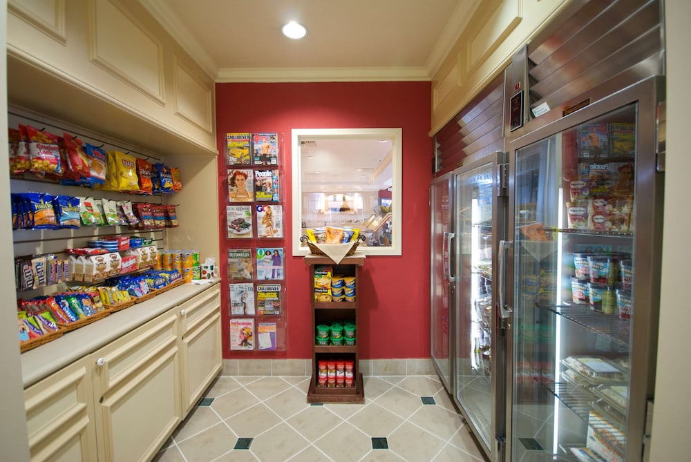 Hilton Garden Inn Roseville 27/50