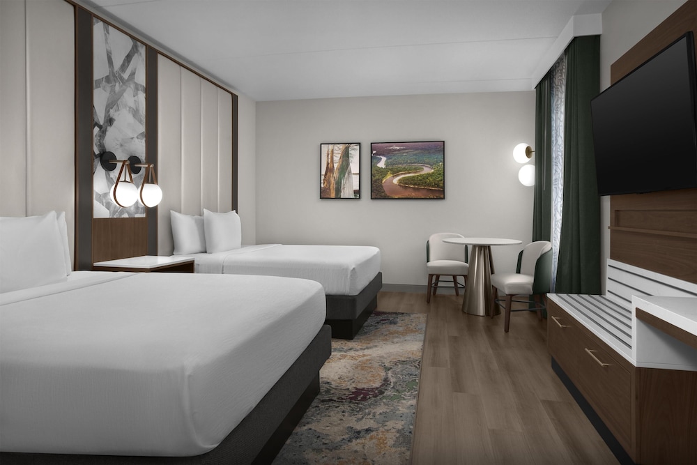 Room, 2 Queen Beds, Sofa