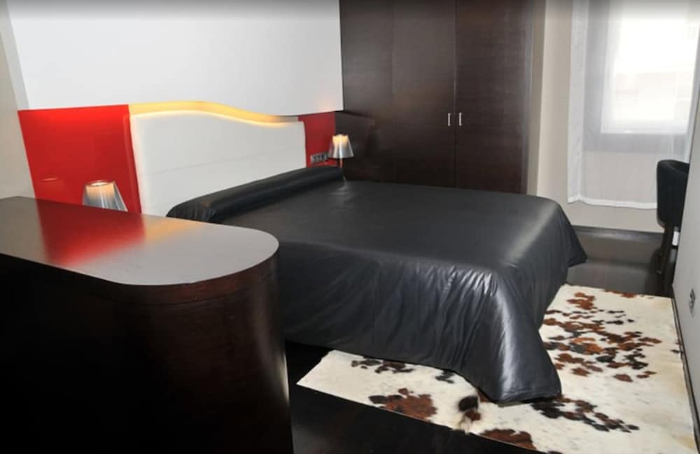 Maroa Hotel Ex Hotel America Vigo 18/48