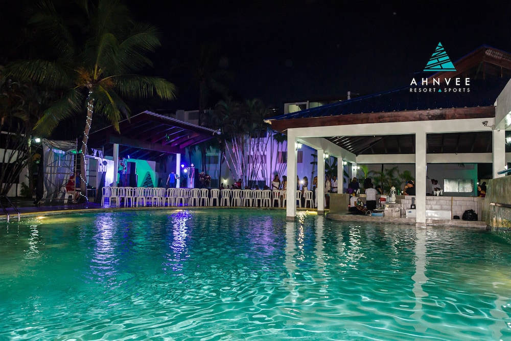 AHNVEE RESORT & SPORTS 4/52