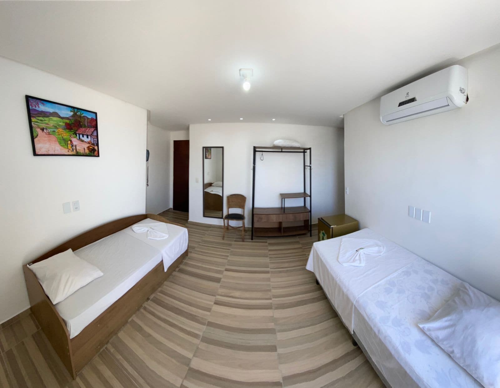Family, 1 Queen and 1 Single Bed, Murphy Bed, Sofa