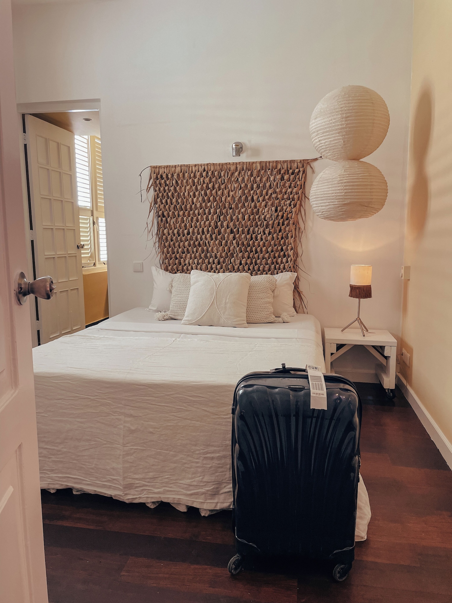 1 BEDROOM, COMFORT, SUITE