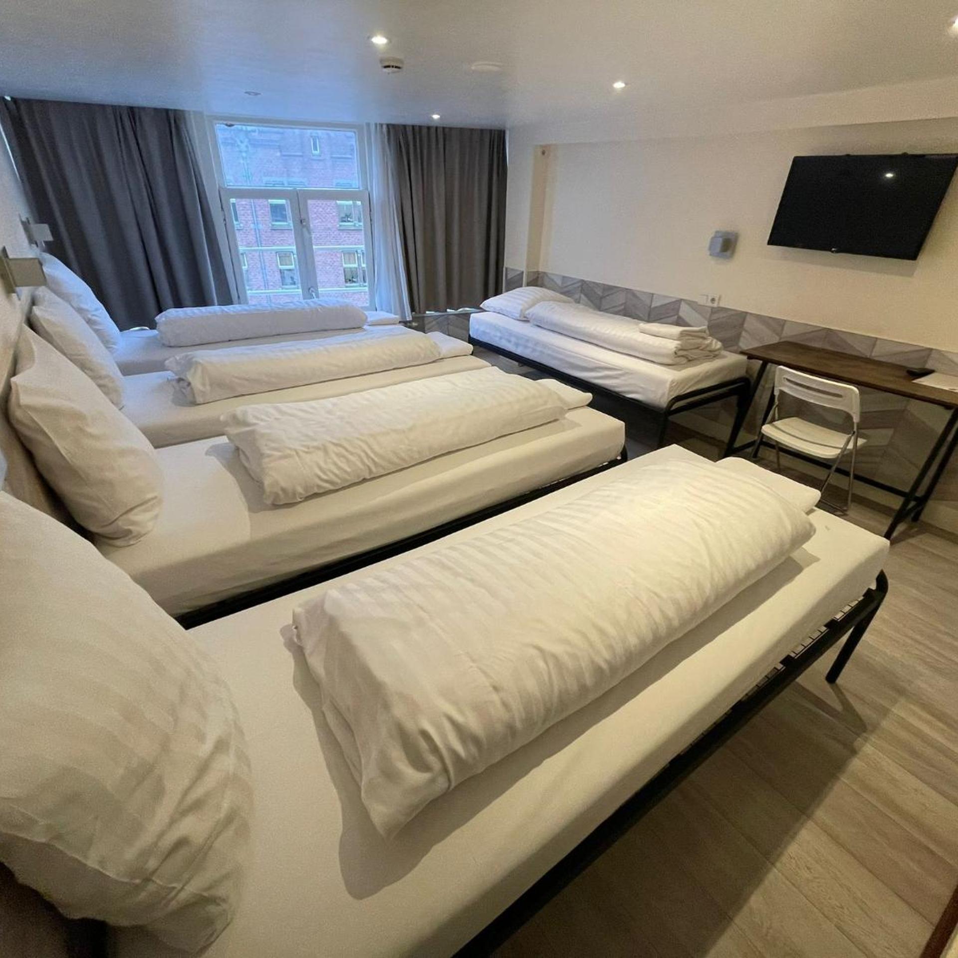 Room, Private Bathroom