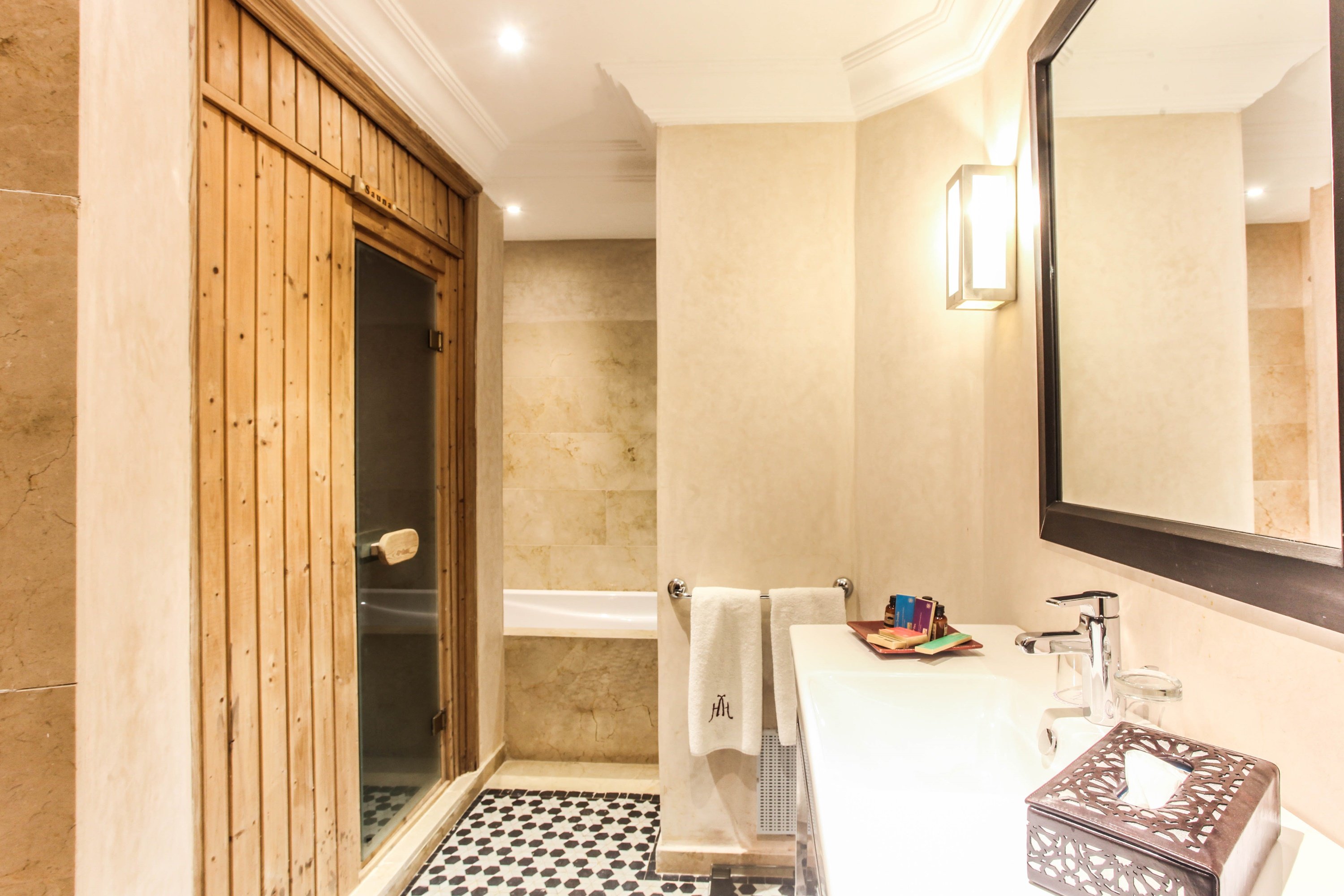 Hivernage And Spa Hotel 38/48