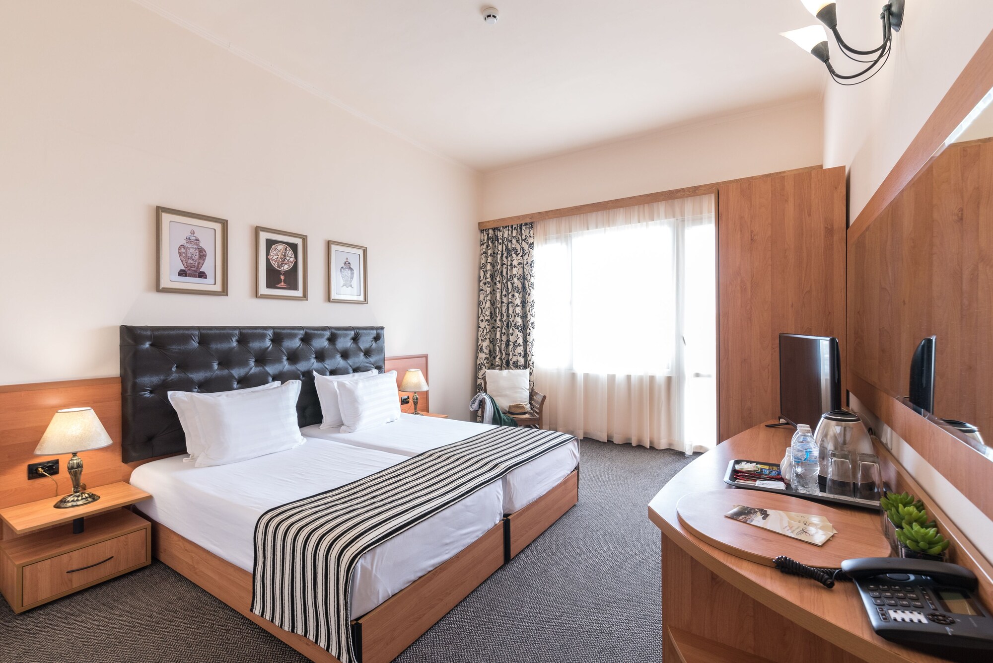 DELUXE, DOUBLE BED, BALCONY