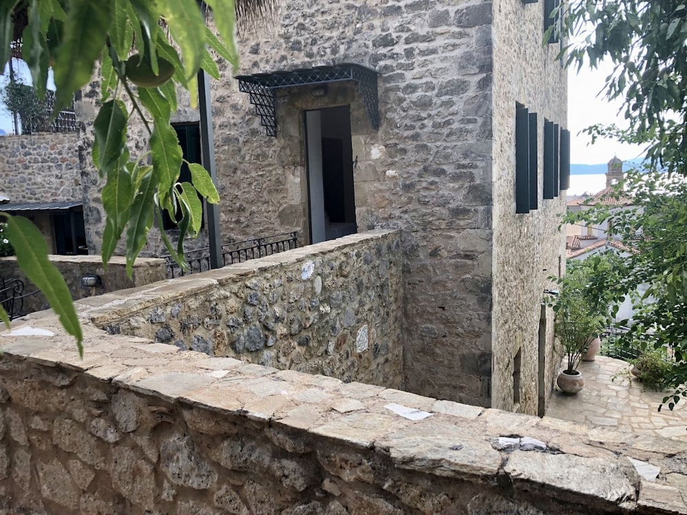 Villa Vager Mani 43/50