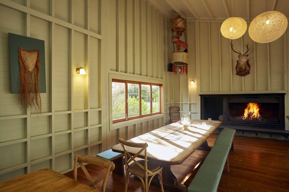 Awaroa Lodge 21/50
