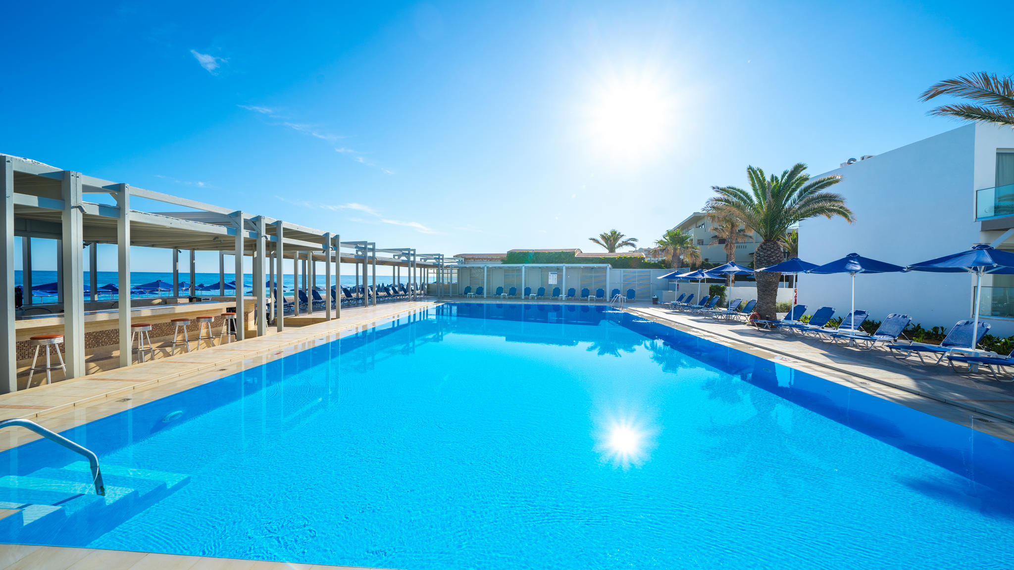 Adele Beach Hotel 40/71