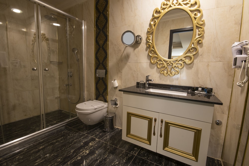 Vivaldi Park Hotel 63/66