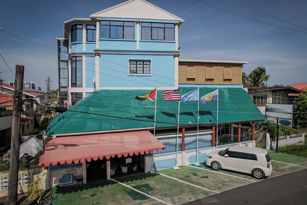 Kanuku Suites 51/55