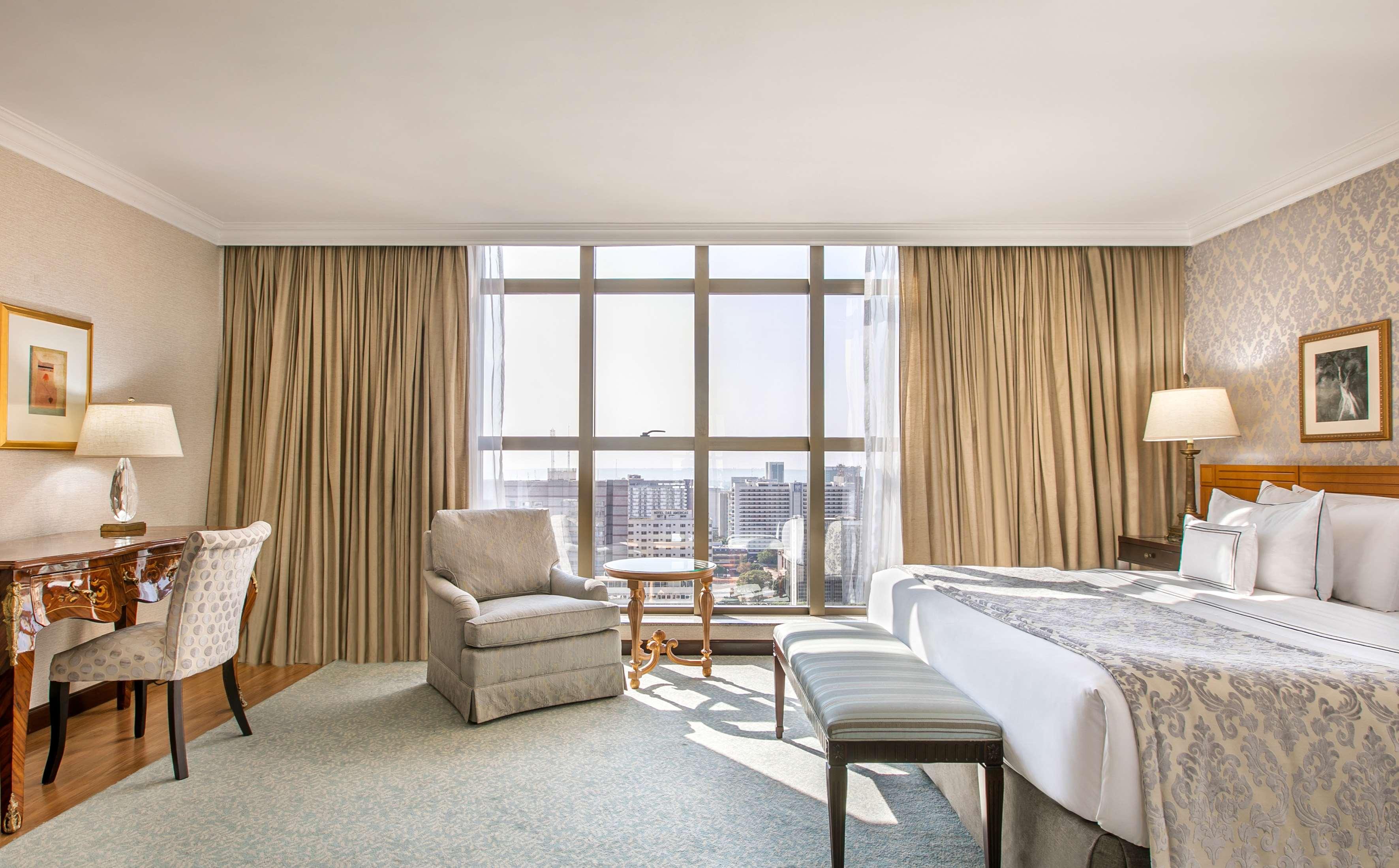 Presidential, the Level, Suite