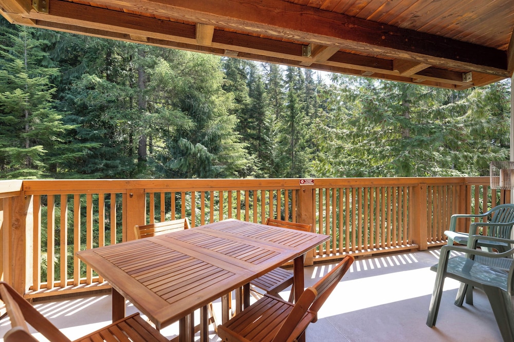 Horstman House By Whistler Premier 51/68