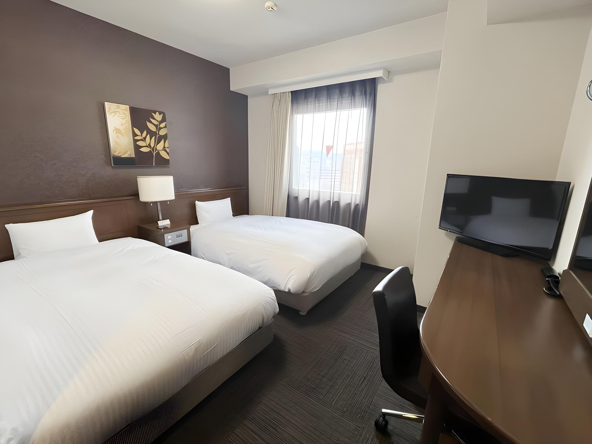 Room, Twin Beds, Electronic Cigarette Only, Smoking