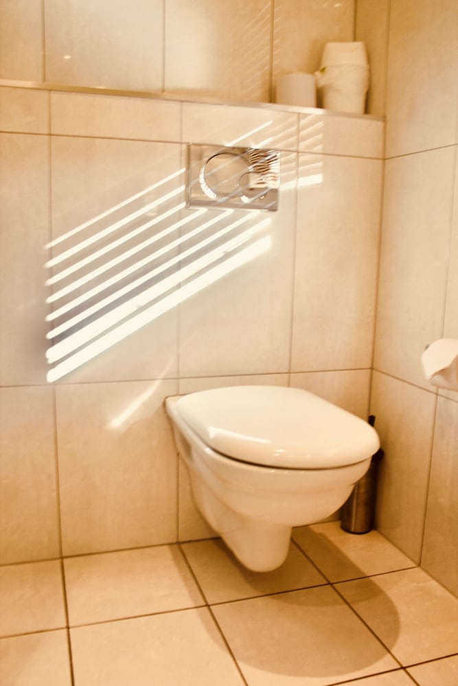 Premium, Suite, King and Queen Bed, Ocean View, Sofa, Hot Tub, The Nautilus Napier 2/2