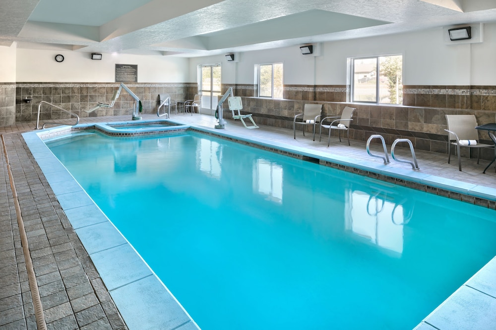 Hyatt Place Fairbanks 6/55