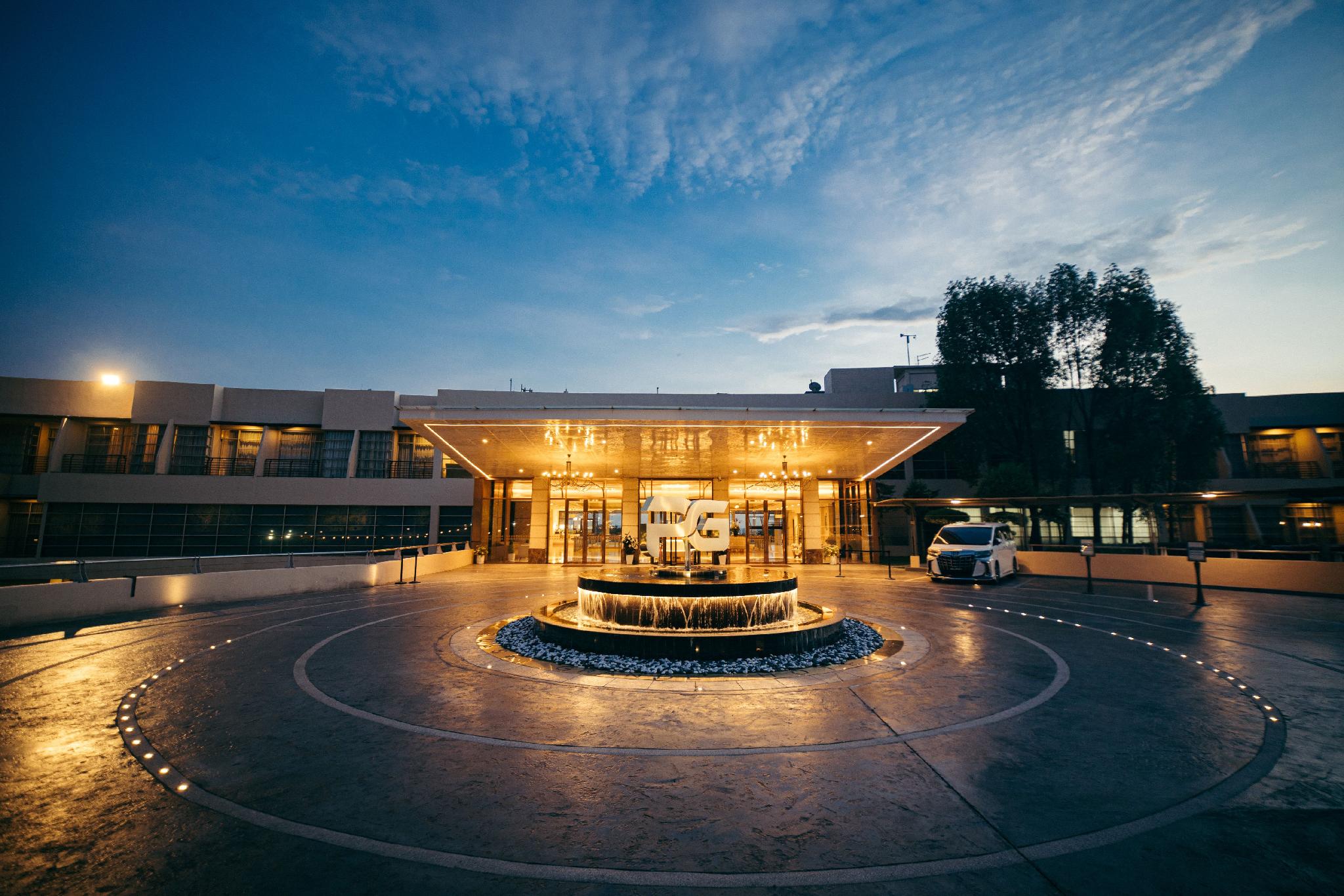 Pulse Grande Hotel Formerly Known As Putrajaya Shangri La in SEPANG