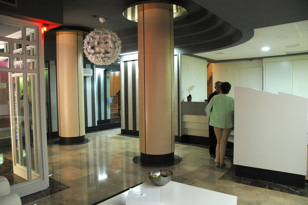 Hotel Río Arga 4/44