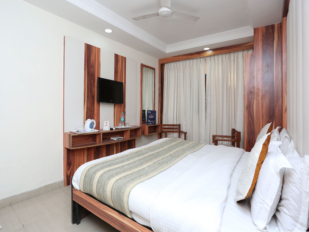 Hotel Atithi 10/24