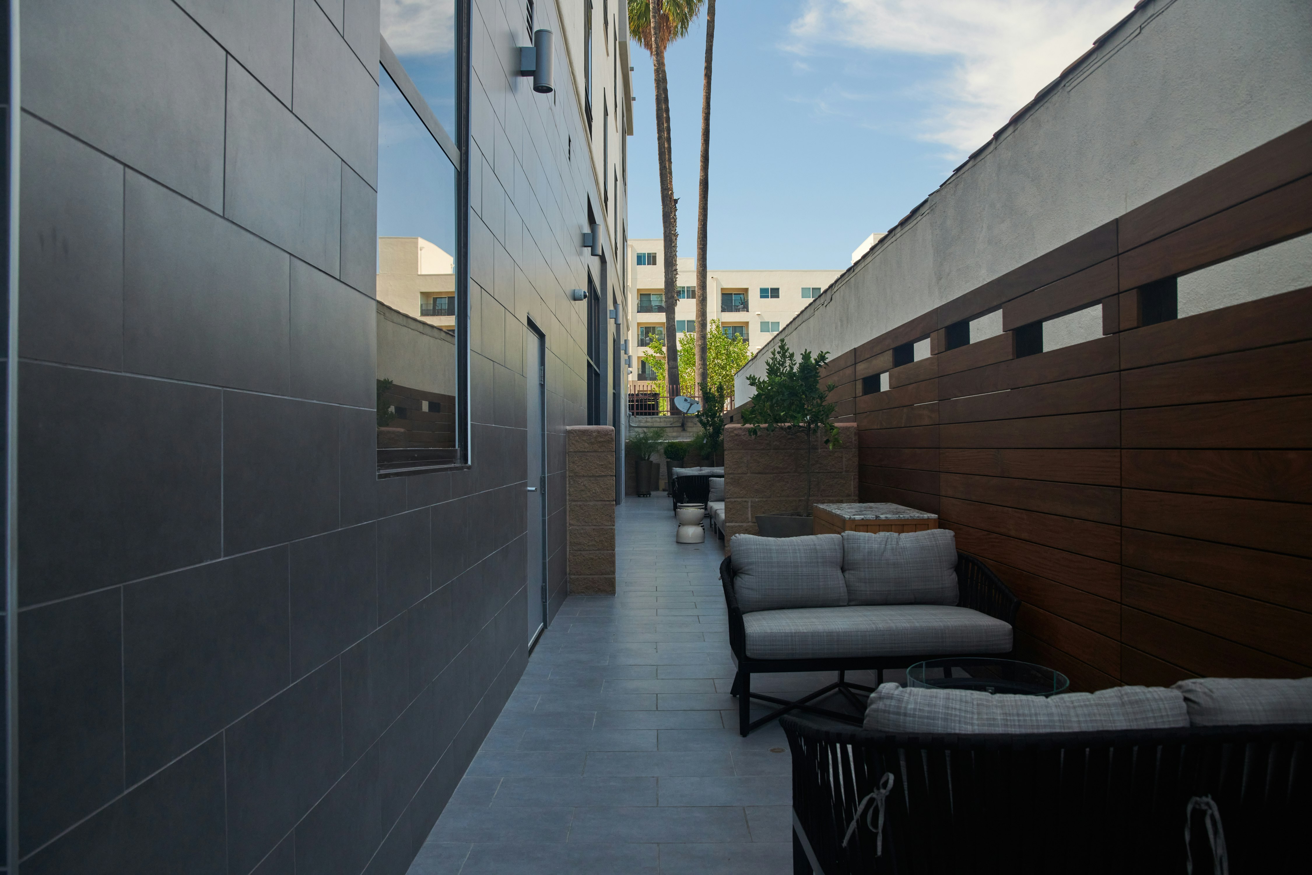 Hampton Inn and Suites Los Angeles /Sherman Oaks (ex Hampton Suites LAX Van Nuys) 9/29