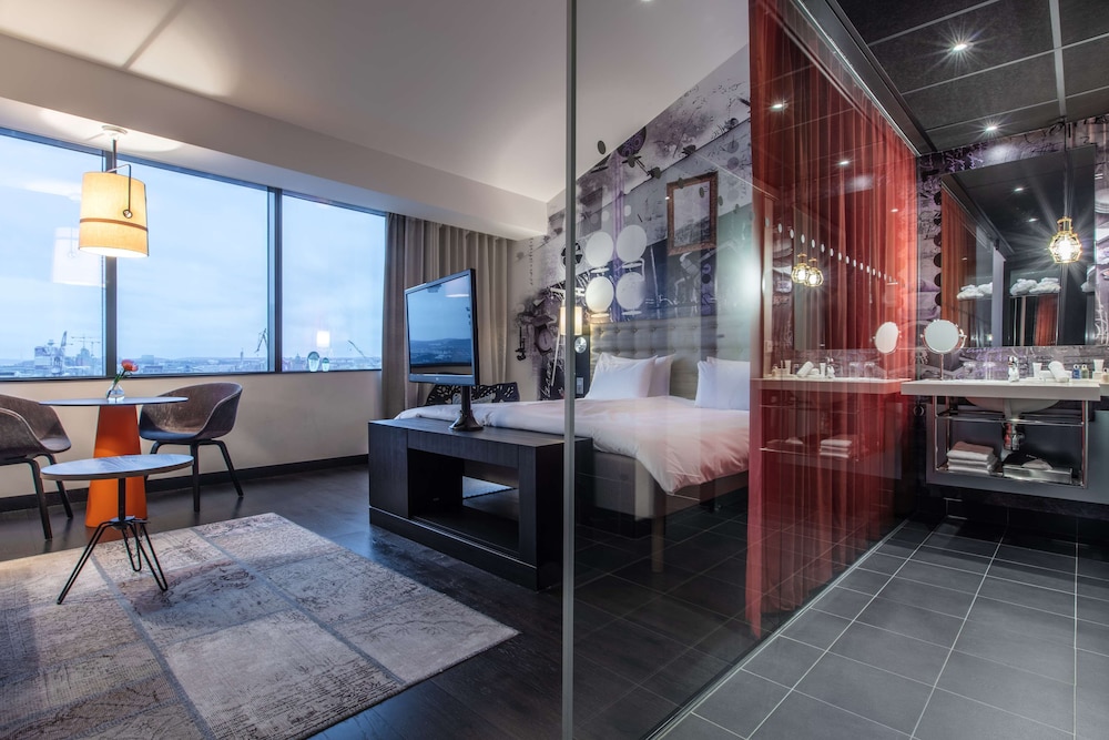 Radisson Blu Riverside Hotel 63/80