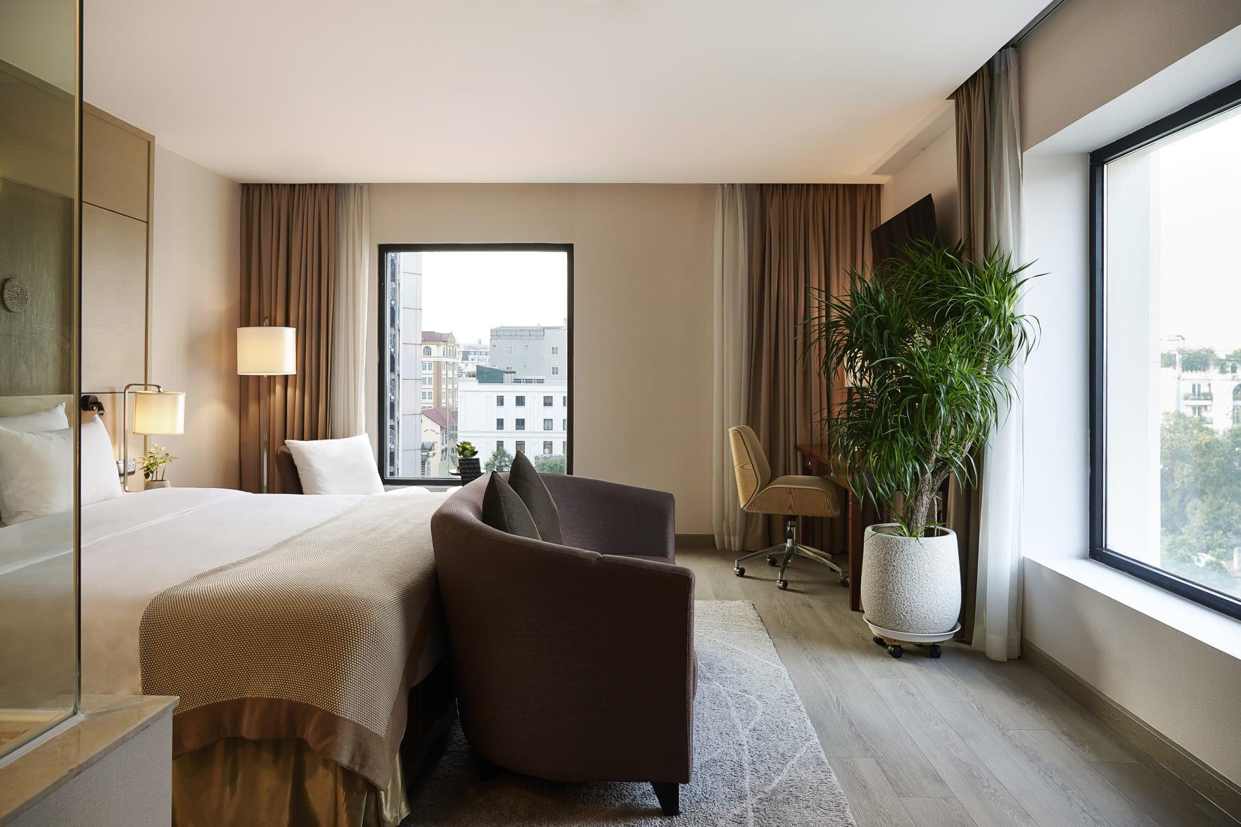 Lounge, Premium