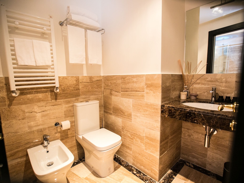 Minerva Relais 38/46