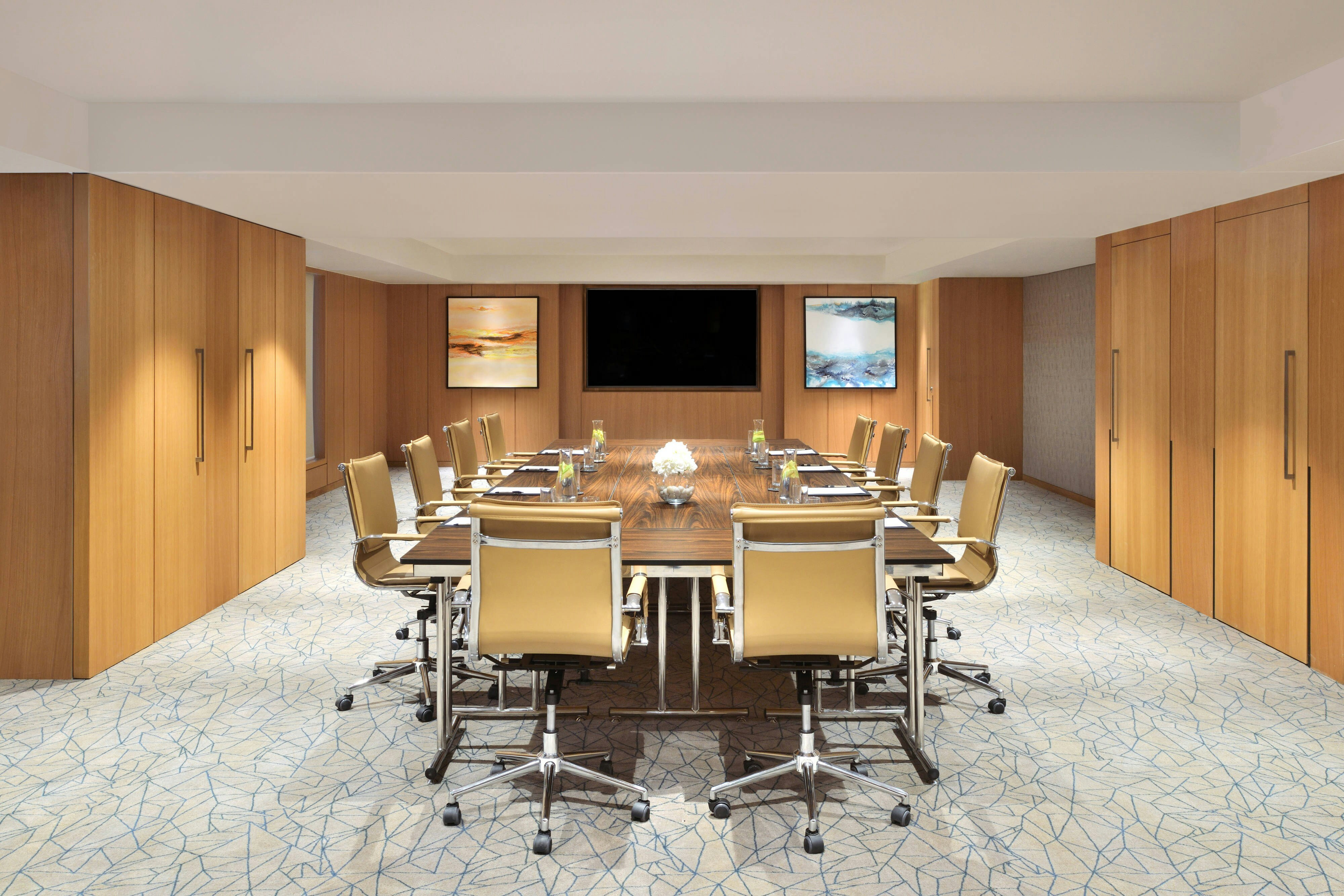 Courtyard by Marriott Nashik 15/17