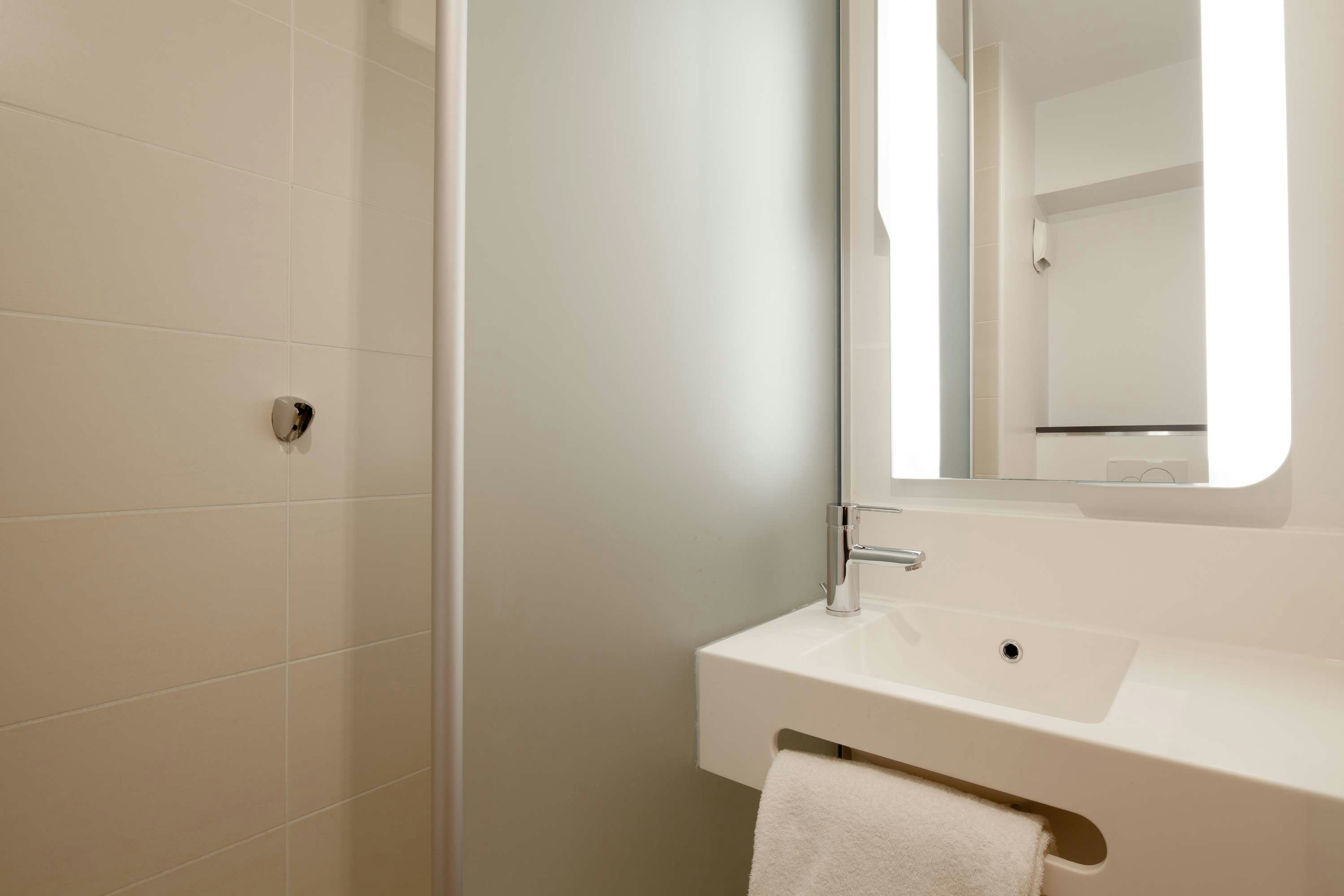 B&B Hotel Bordeaux Centre Gare Saint-Jean 19/20