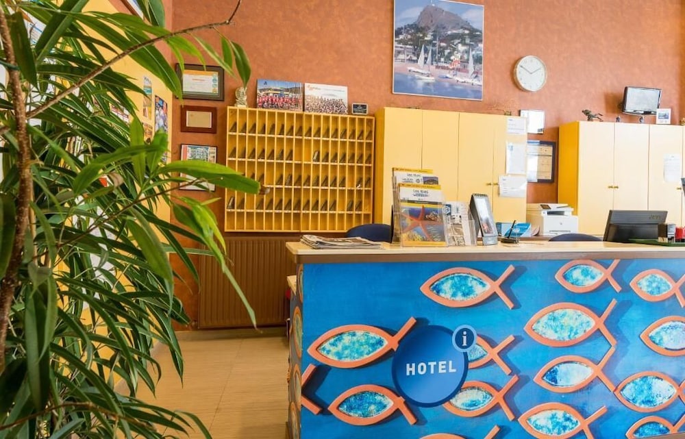Hotel Les Illes 6/50