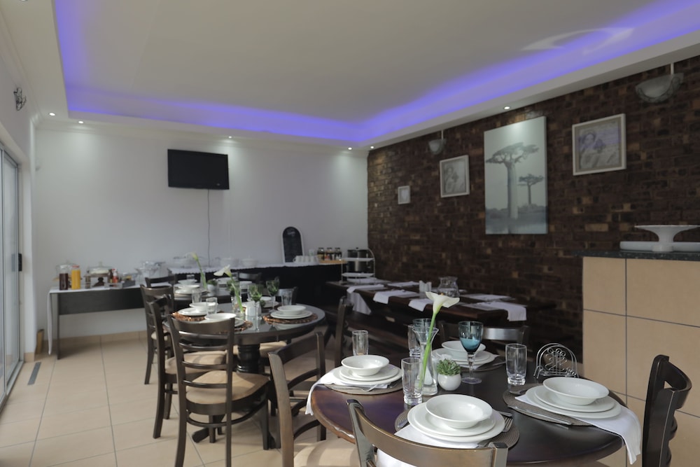 Ledumo Lodge 23/32