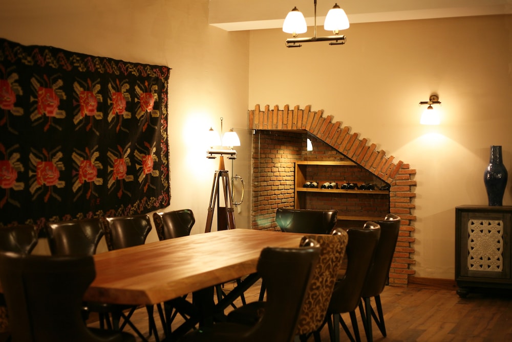Museum Hotel Orbeliani 39/50