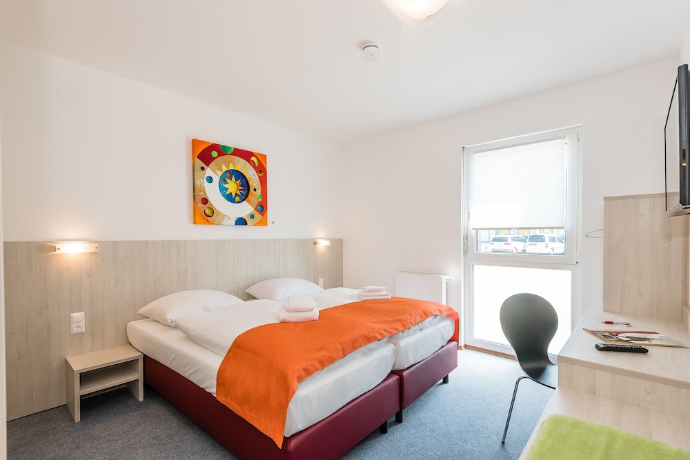 Motel Einstein Erding 6/25