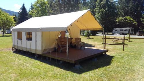 Redwood Meadows RV Resort and Cabins 12/13
