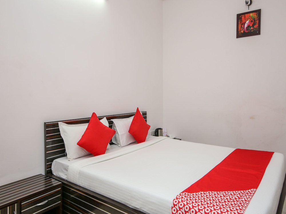 Townhouse 727 Hotel The Platinum 12/40