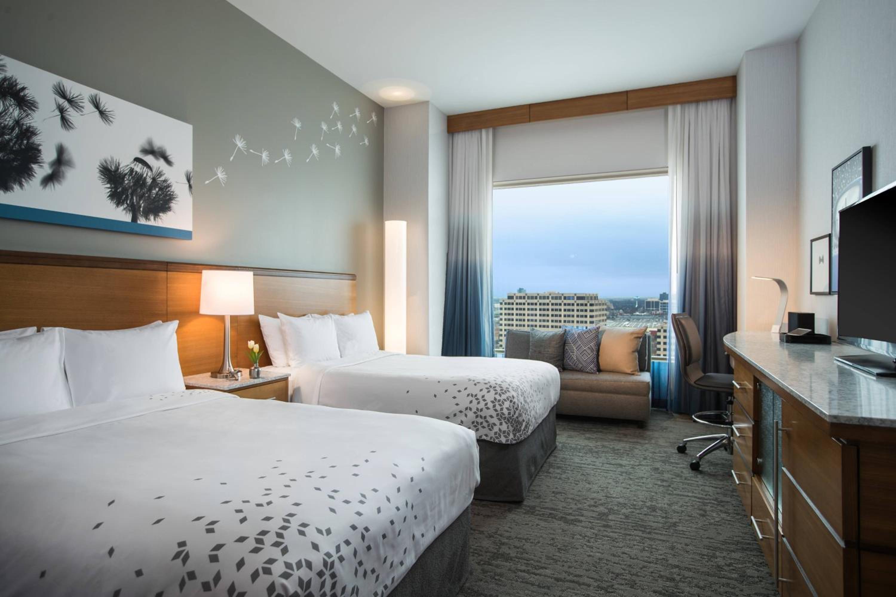Guest Room, 2 Double Beds, Club Floor, High Floor