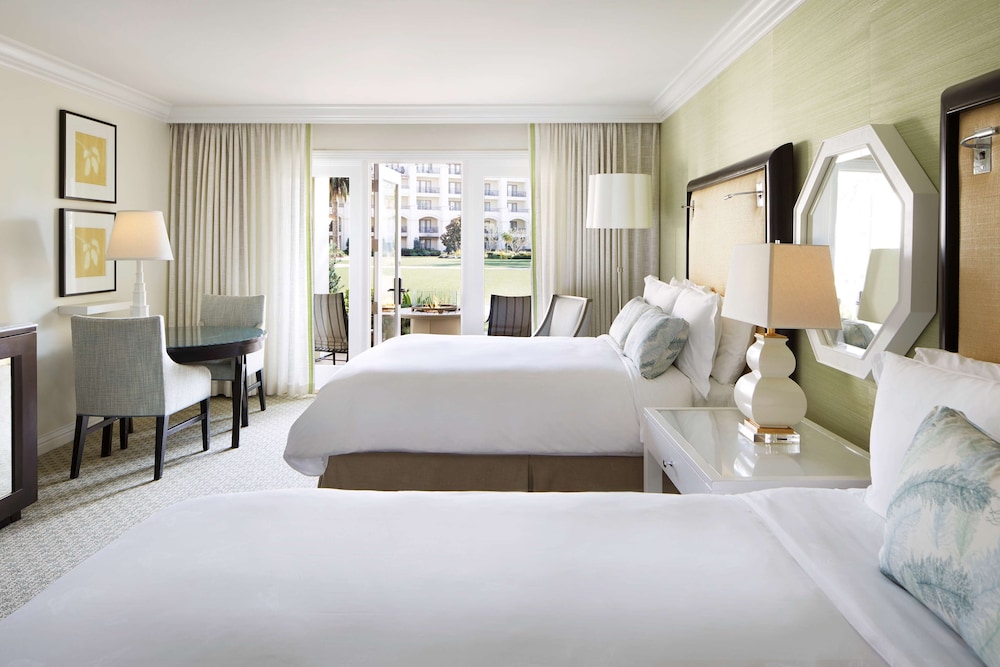 Fireside, 2 Queen Beds, Resort View, Terrace