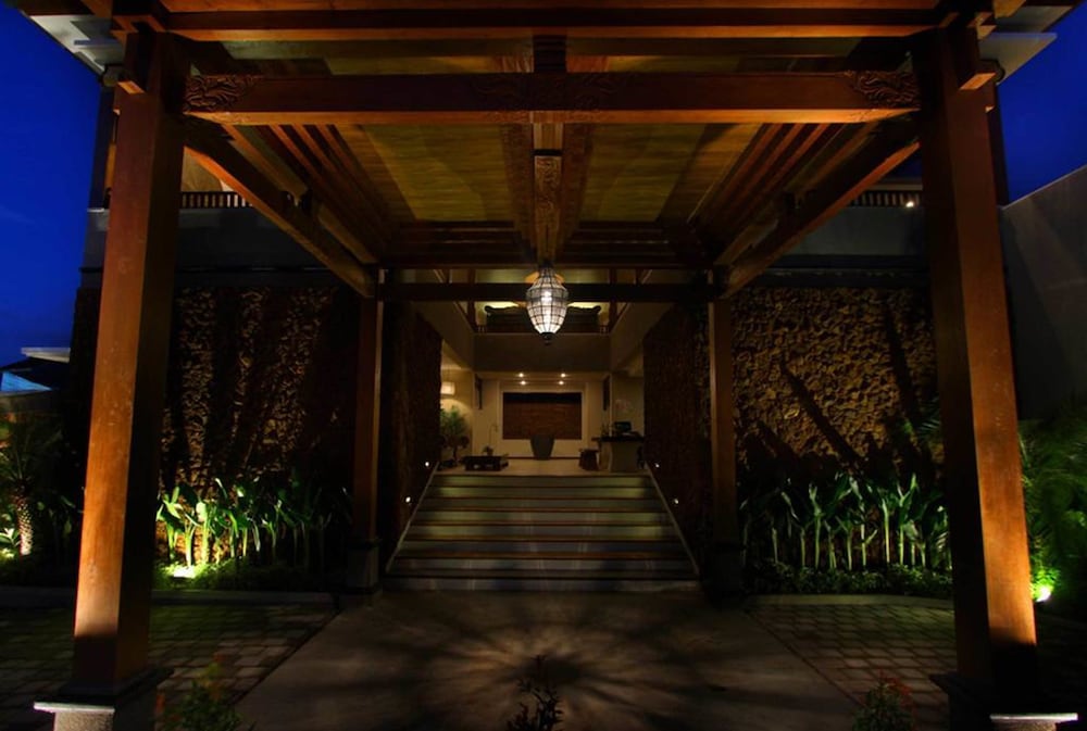 Maharaja Villas Seminyak 45/50