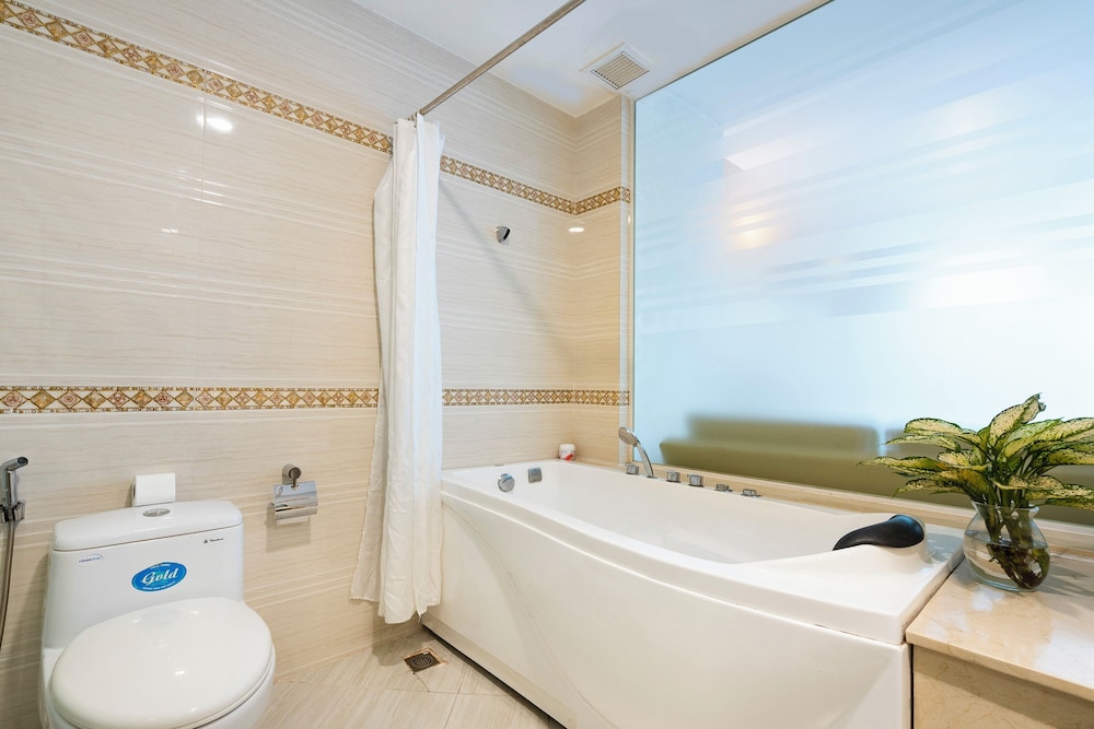 Golden Star Hotel 45/50