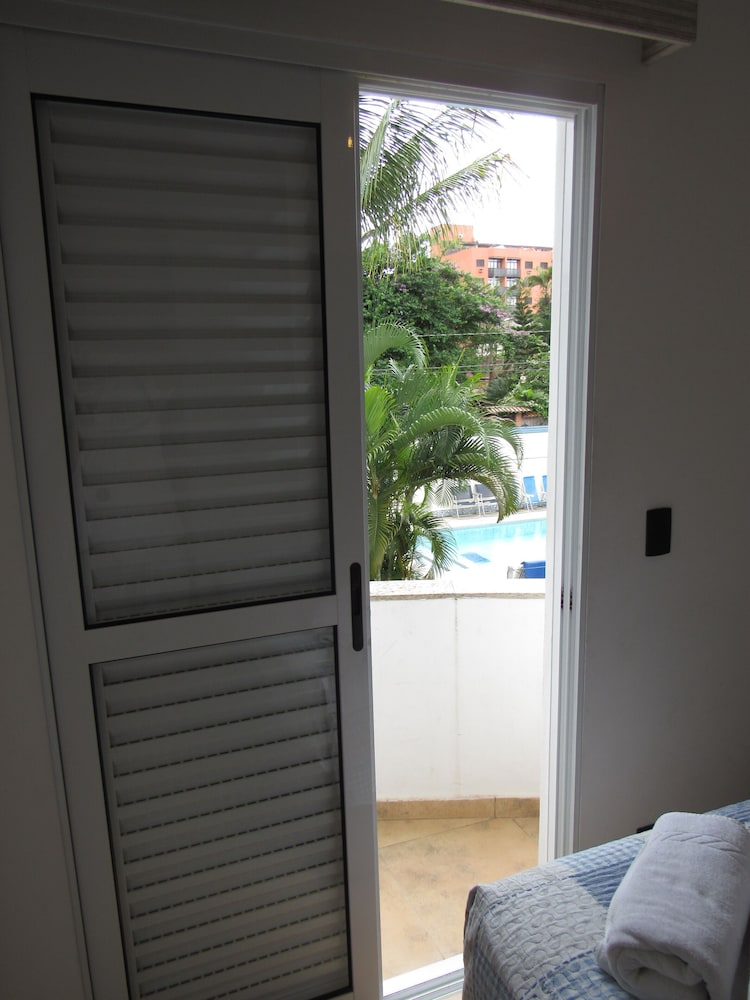 Iracemar Hotel Guaruja 31/74