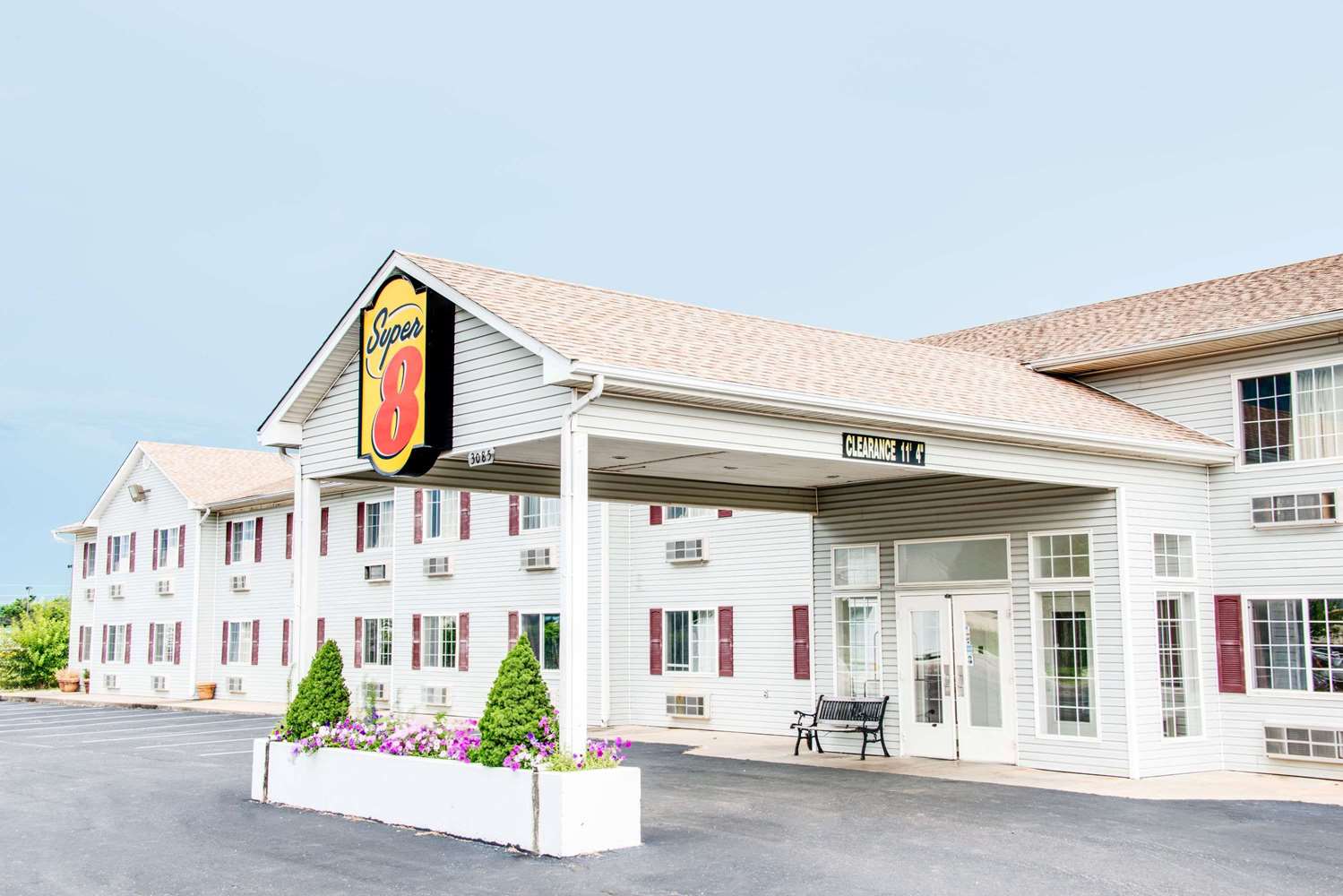 Quality Inn Neosho 2/25
