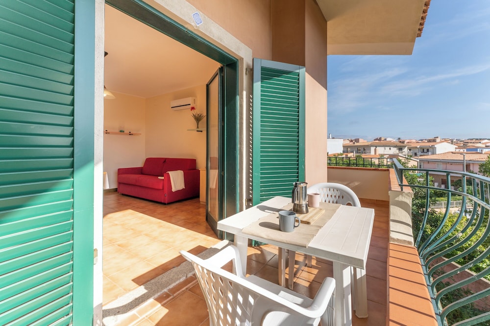 Residence I Mirti Bianchi 50/60