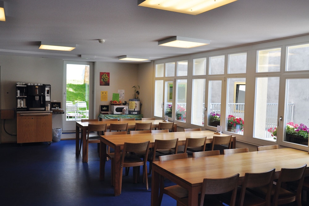 Youth Hostel Zermatt 50/64