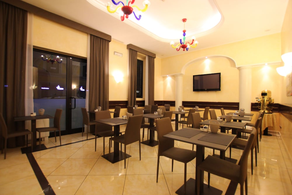Mokinba Hotel Baviera 51/72
