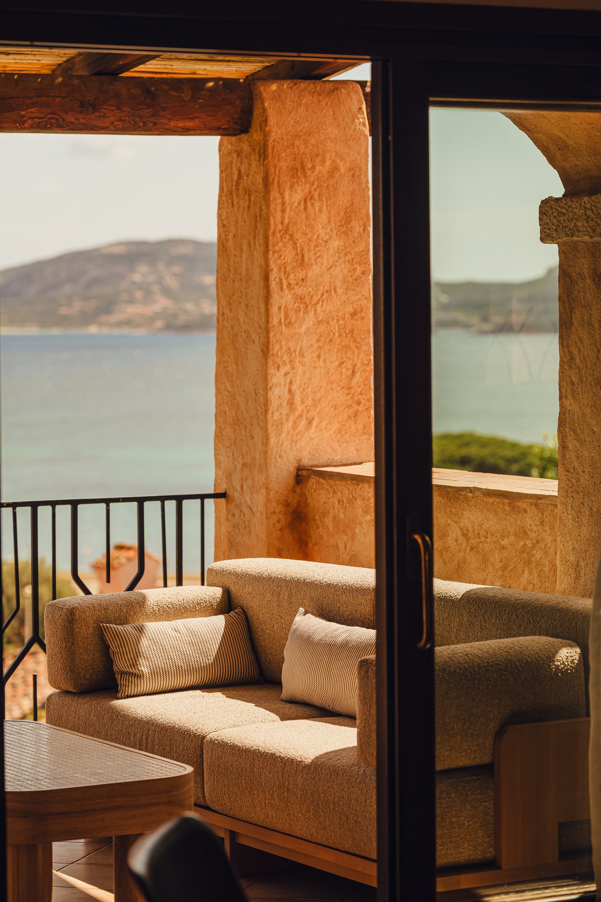 Aethos Sardinia 41/57