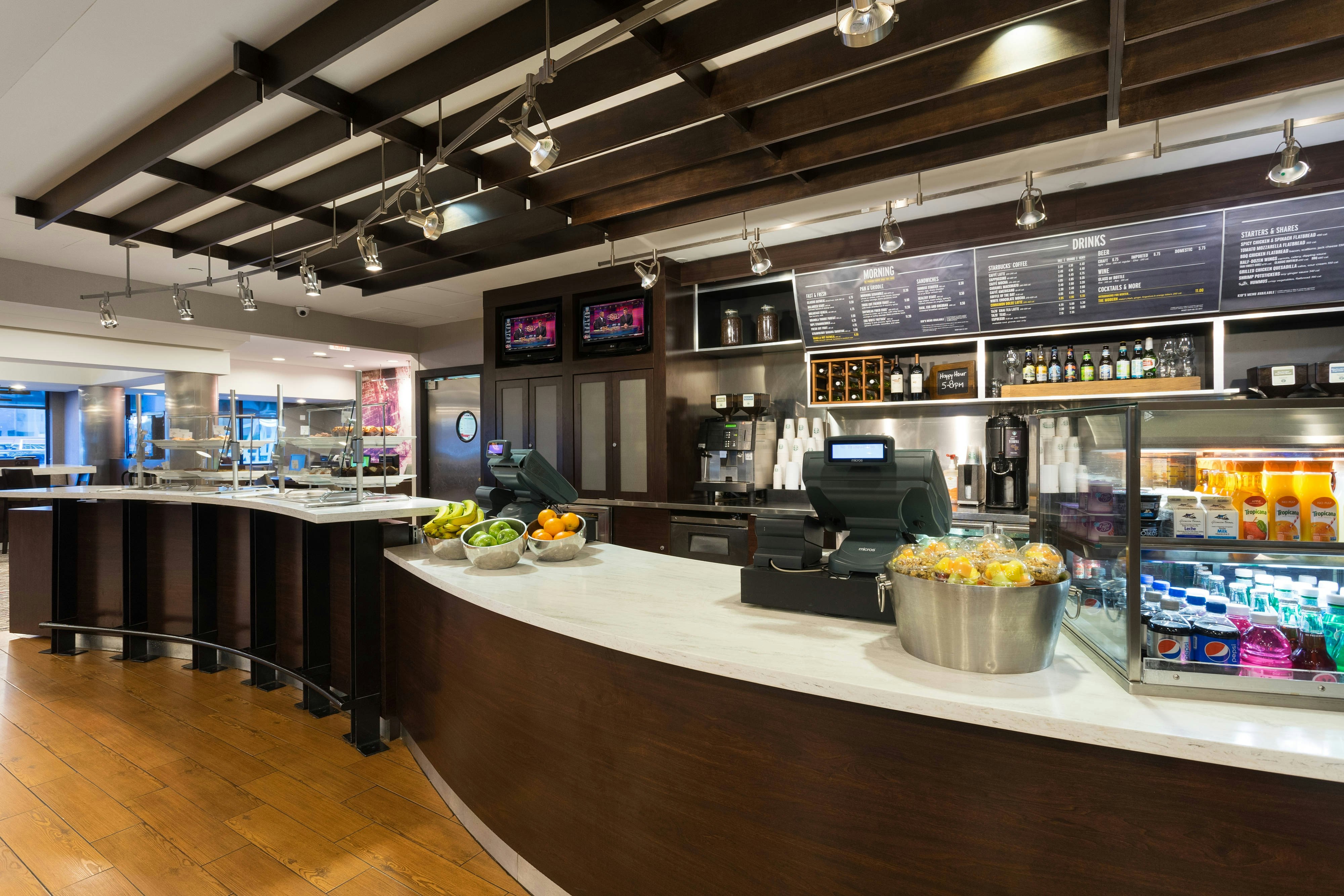 Courtyard By Marriott Miami Downtown 36/52