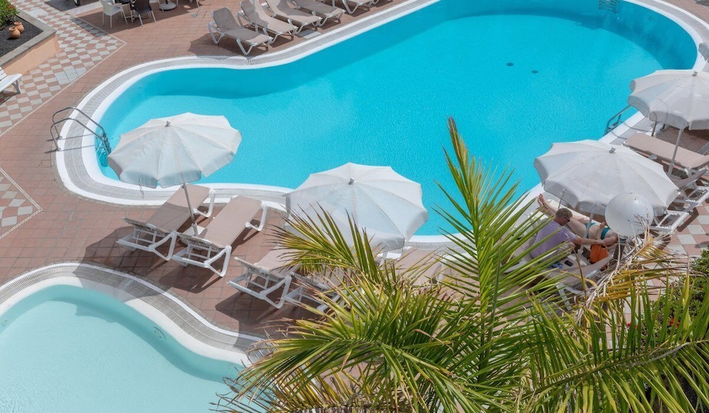 Club Vista Serena 53/59