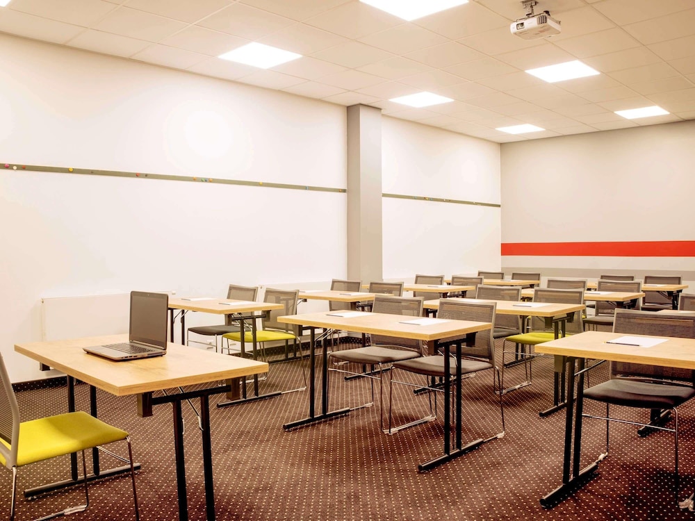 Ibis Lodz Centrum 48/57