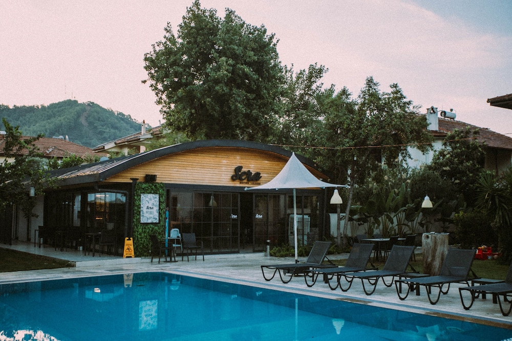 Vira Apart Hotel 3/50